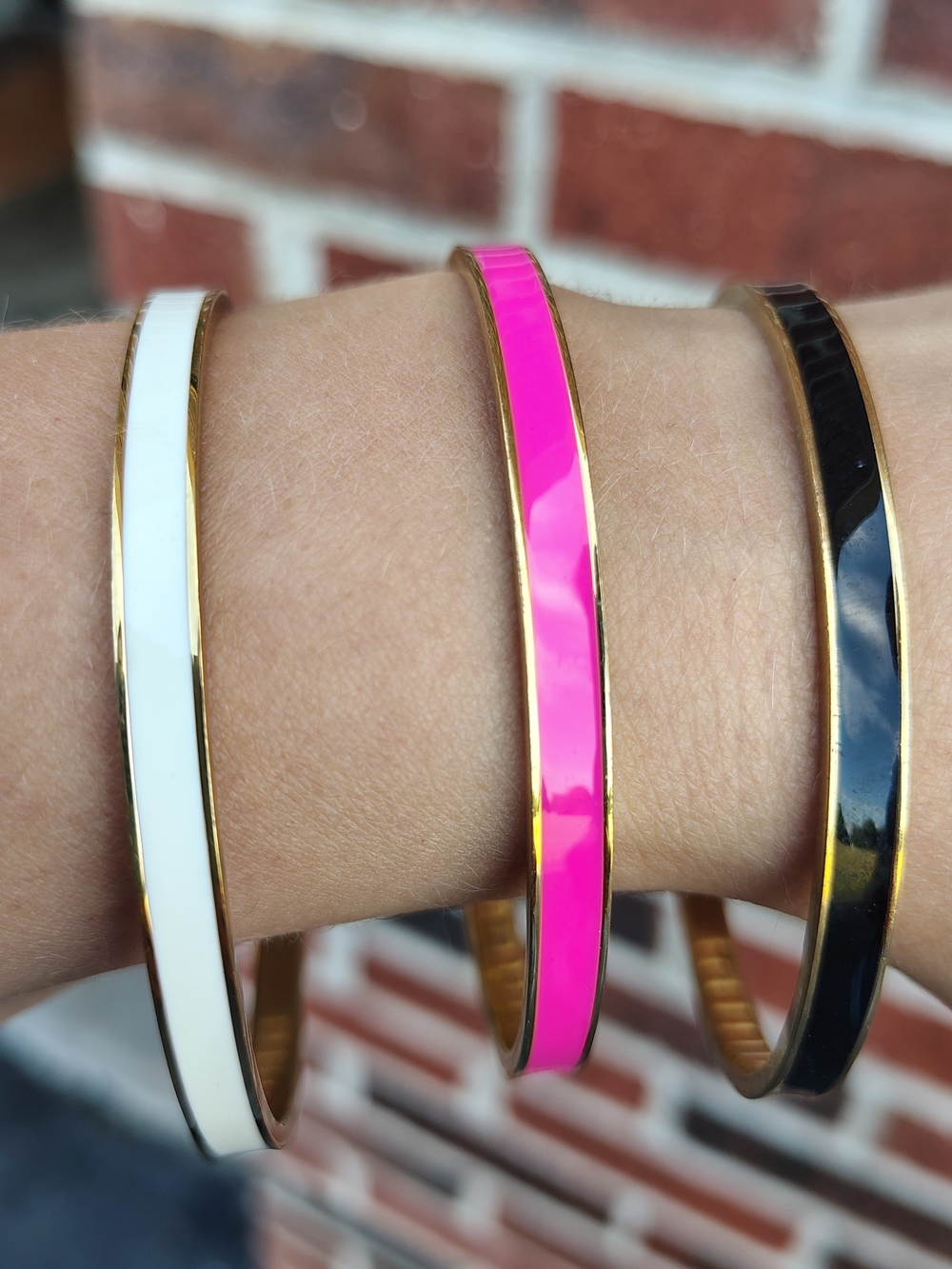 kate spade Enamel Bangle Set in Hot Pink, White & Black with Gold Trim